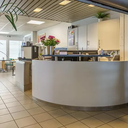 Panzió Drei Koenig- Ihr Transithotel 2*