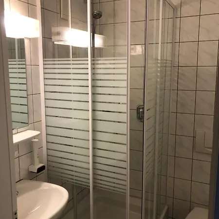 Drei Koenig- Ihr Transithotel Отель типа 