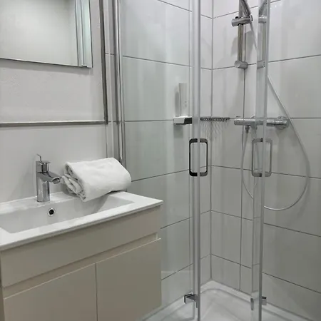 Panzió Drei Koenig- Ihr Transithotel Heimsheim