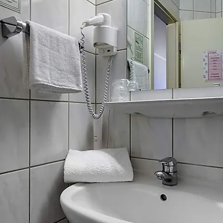 Drei Koenig- Ihr Transithotel 3* Heimsheim